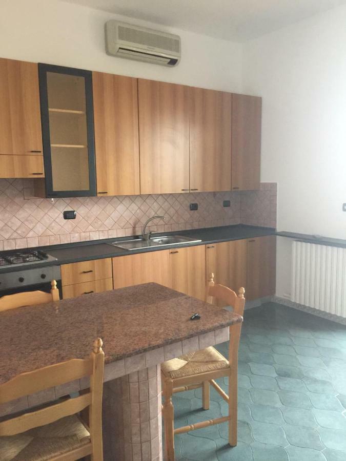 La Casa Blu Apartment Рочела Йоника Екстериор снимка